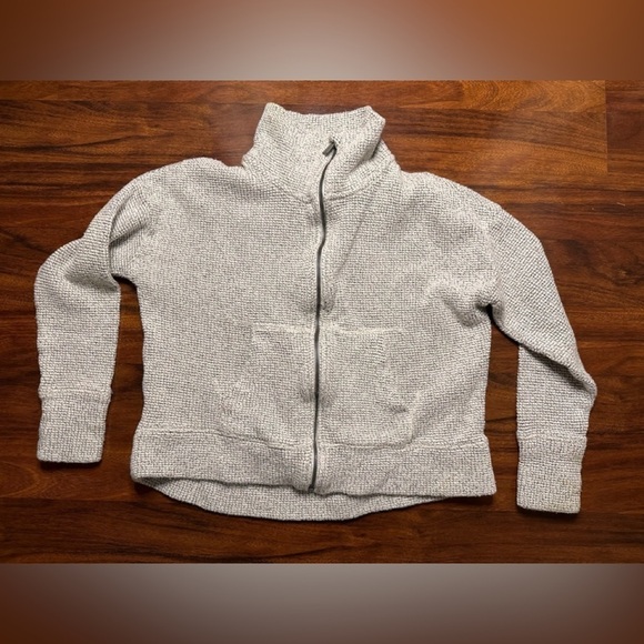 SWEATY Betty Restful Boucle Zip Through size small - Picture 4 of 7
